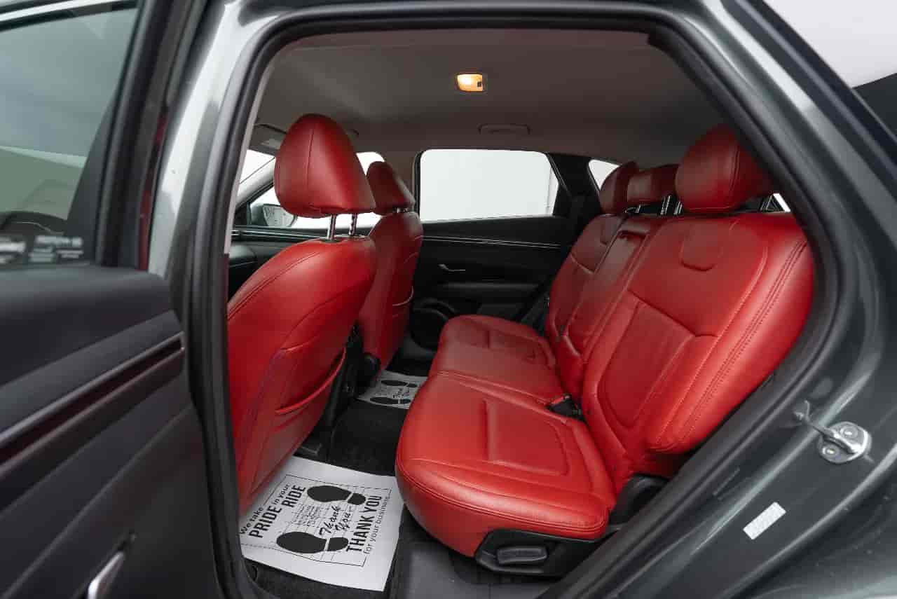 HYUNDAI Tucson - 8