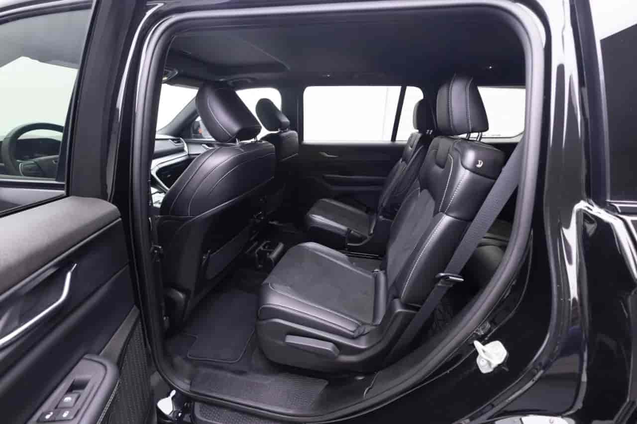 JEEP Grand Cherokee L - 8