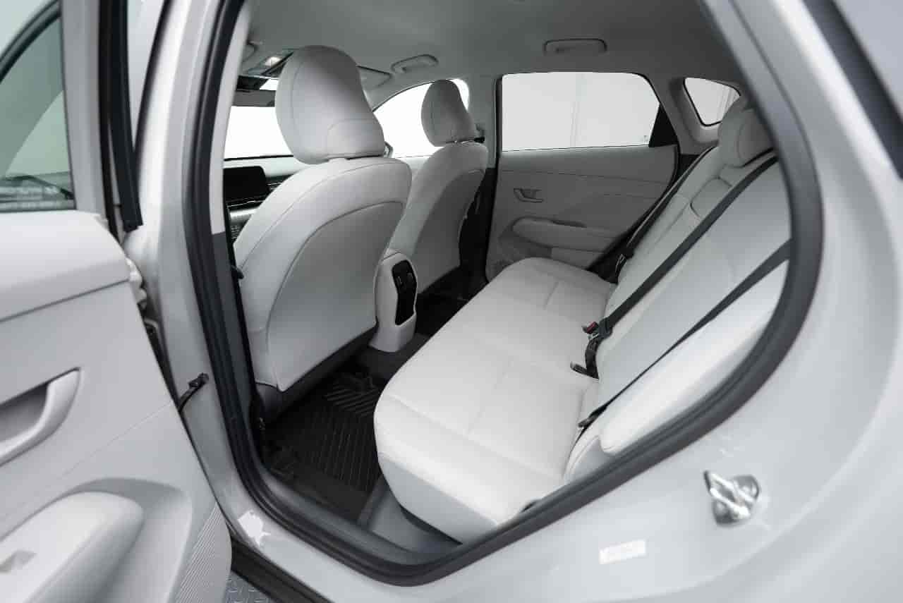 HYUNDAI Kona - 8