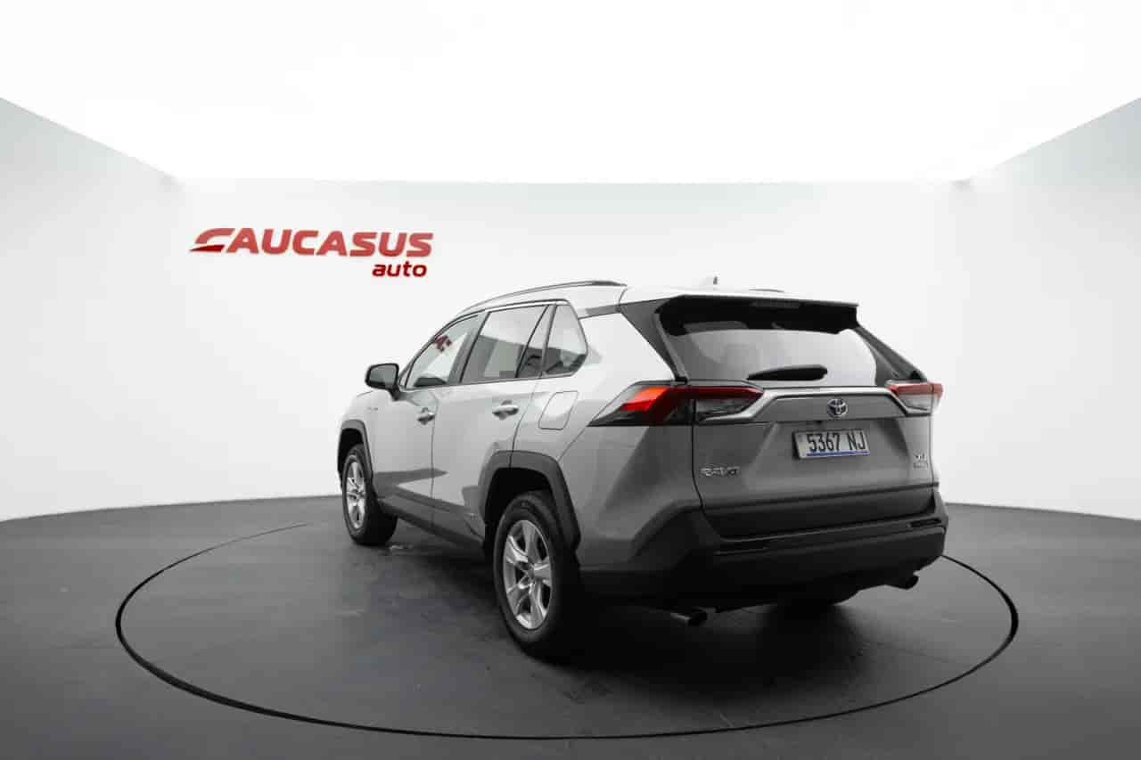 TOYOTA RAV4 - 6