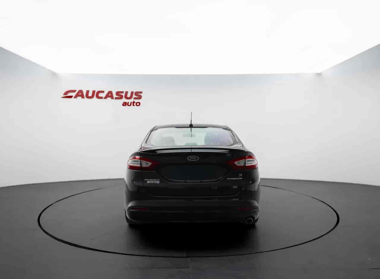 FORD Fusion - 5