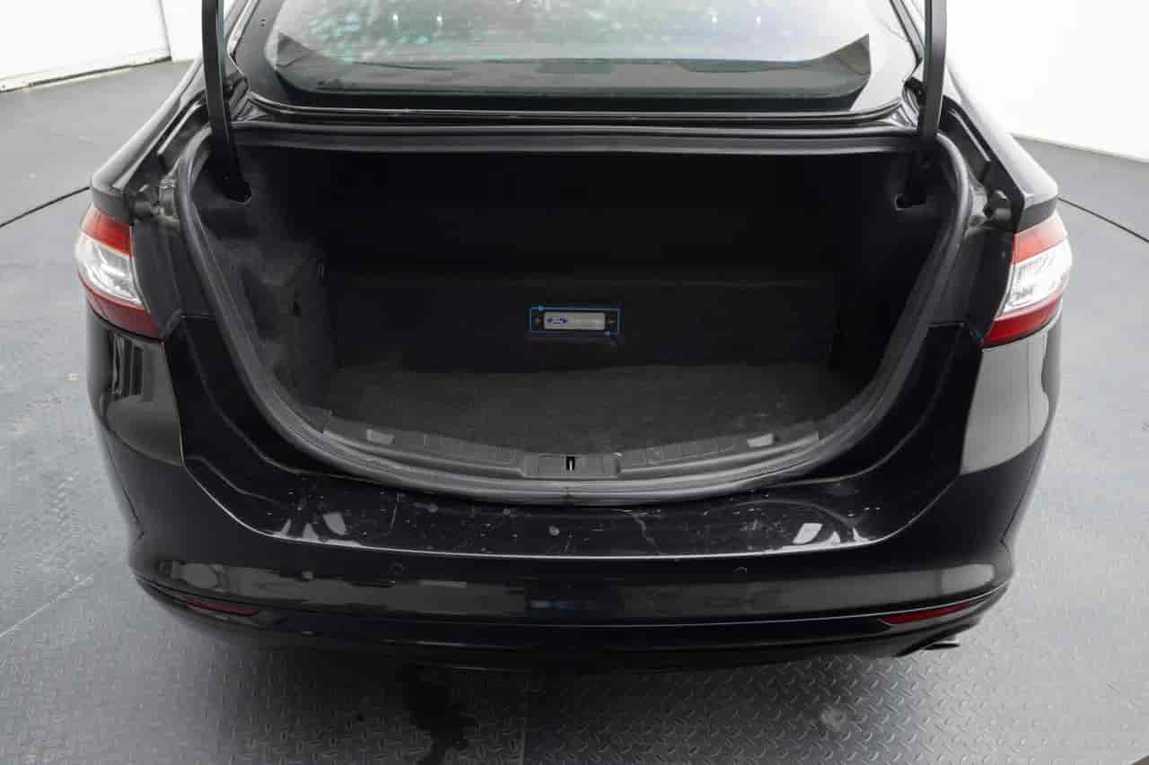 FORD Fusion - 7
