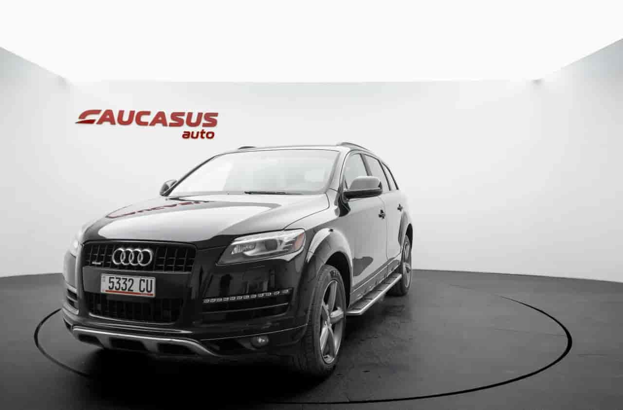 AUDI Q7 - 1