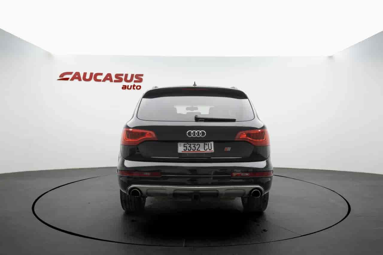 AUDI Q7 - 5