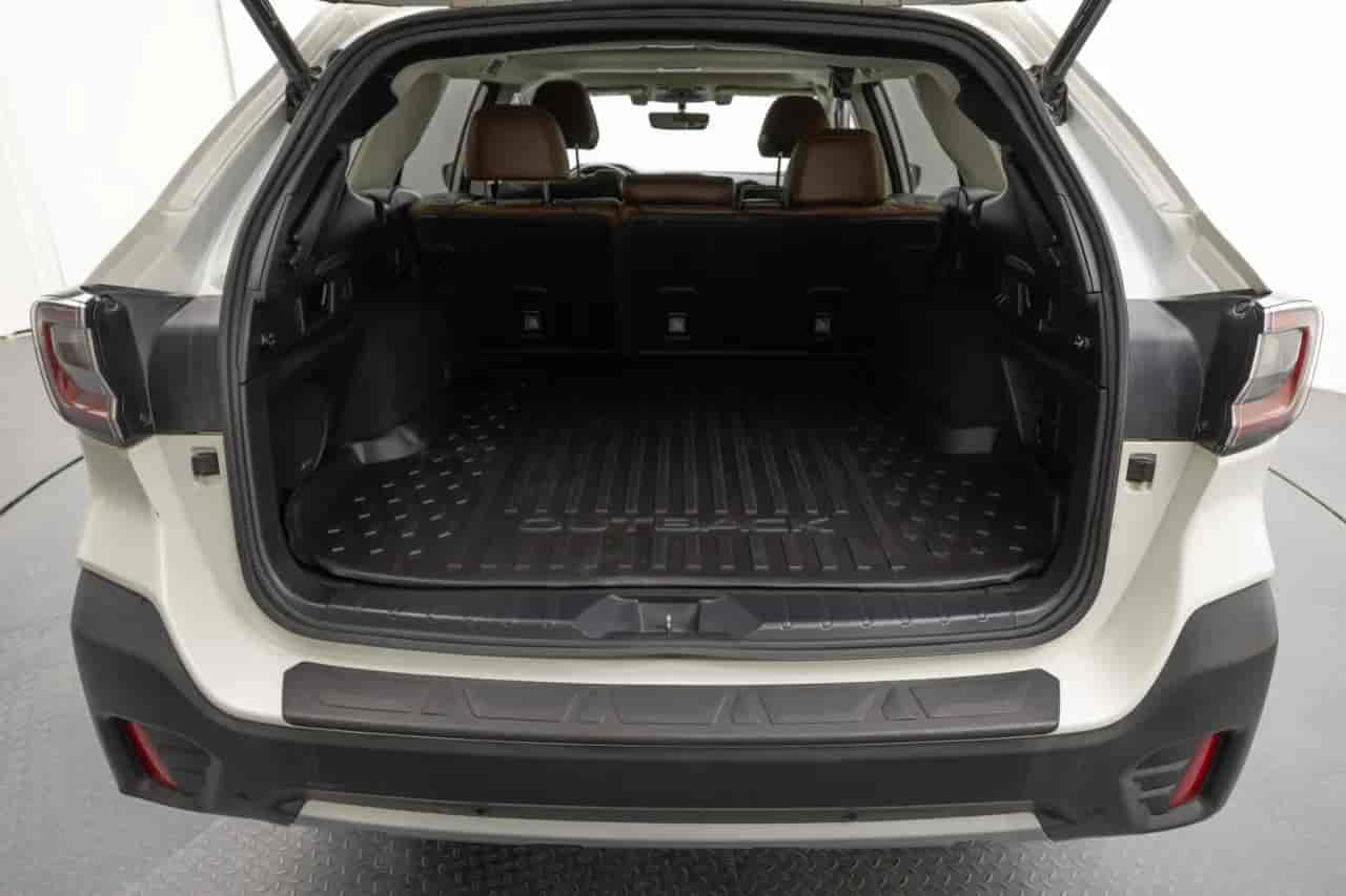 SUBARU Outback - 7