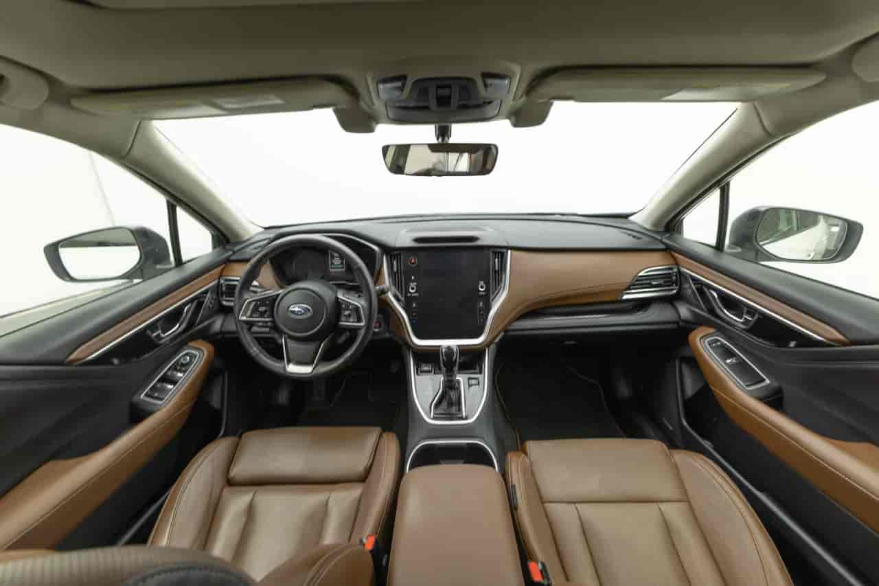 SUBARU Outback - 9