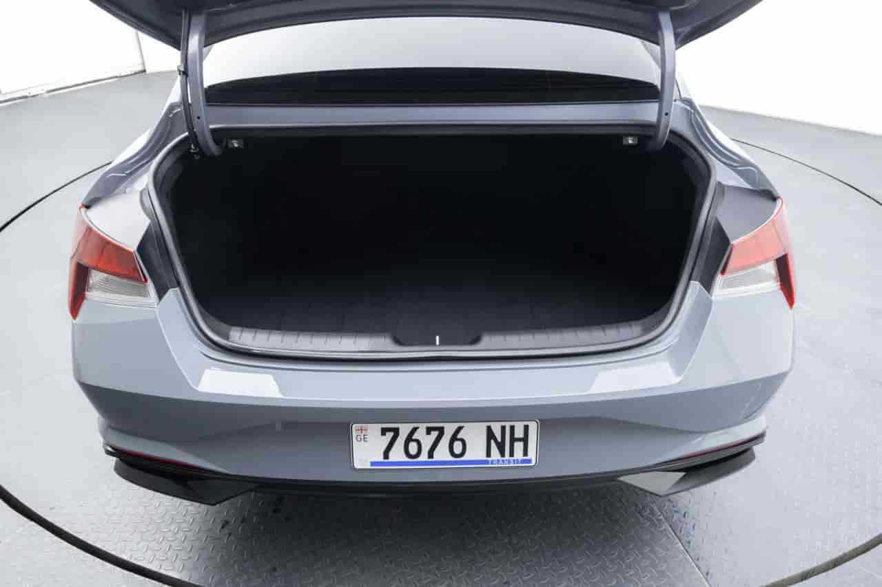 HYUNDAI Elantra - 7