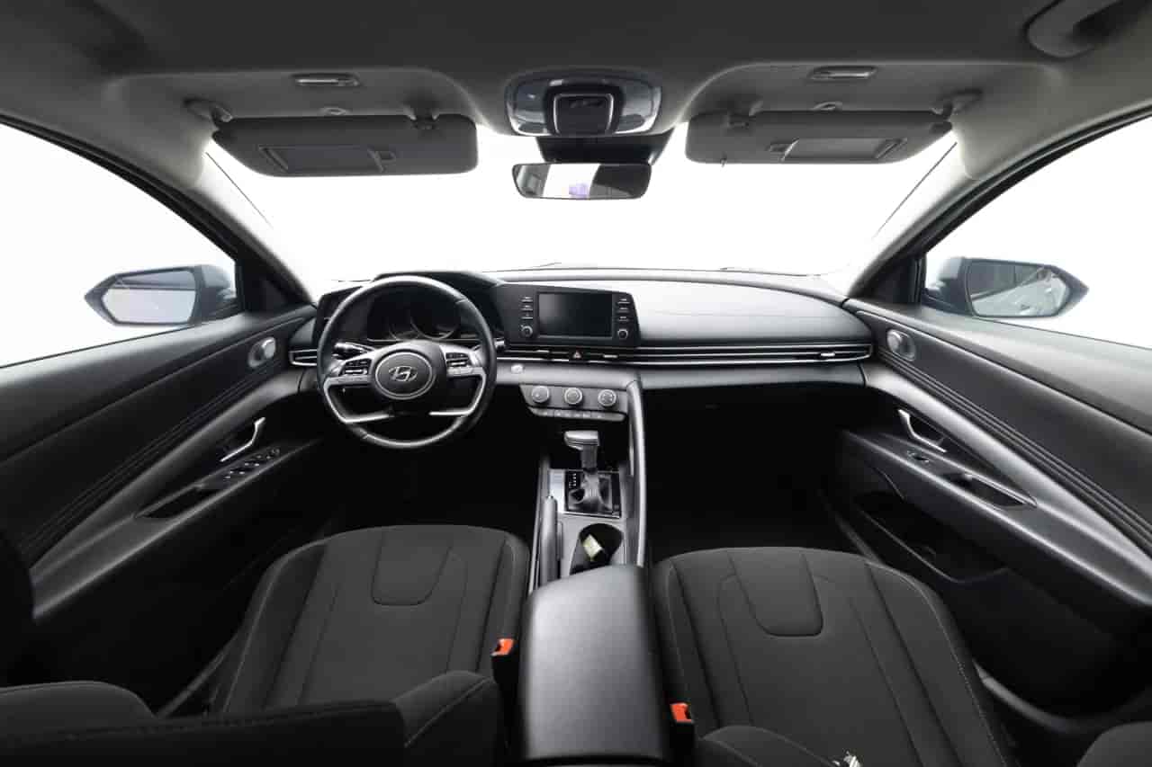 HYUNDAI Elantra - 9
