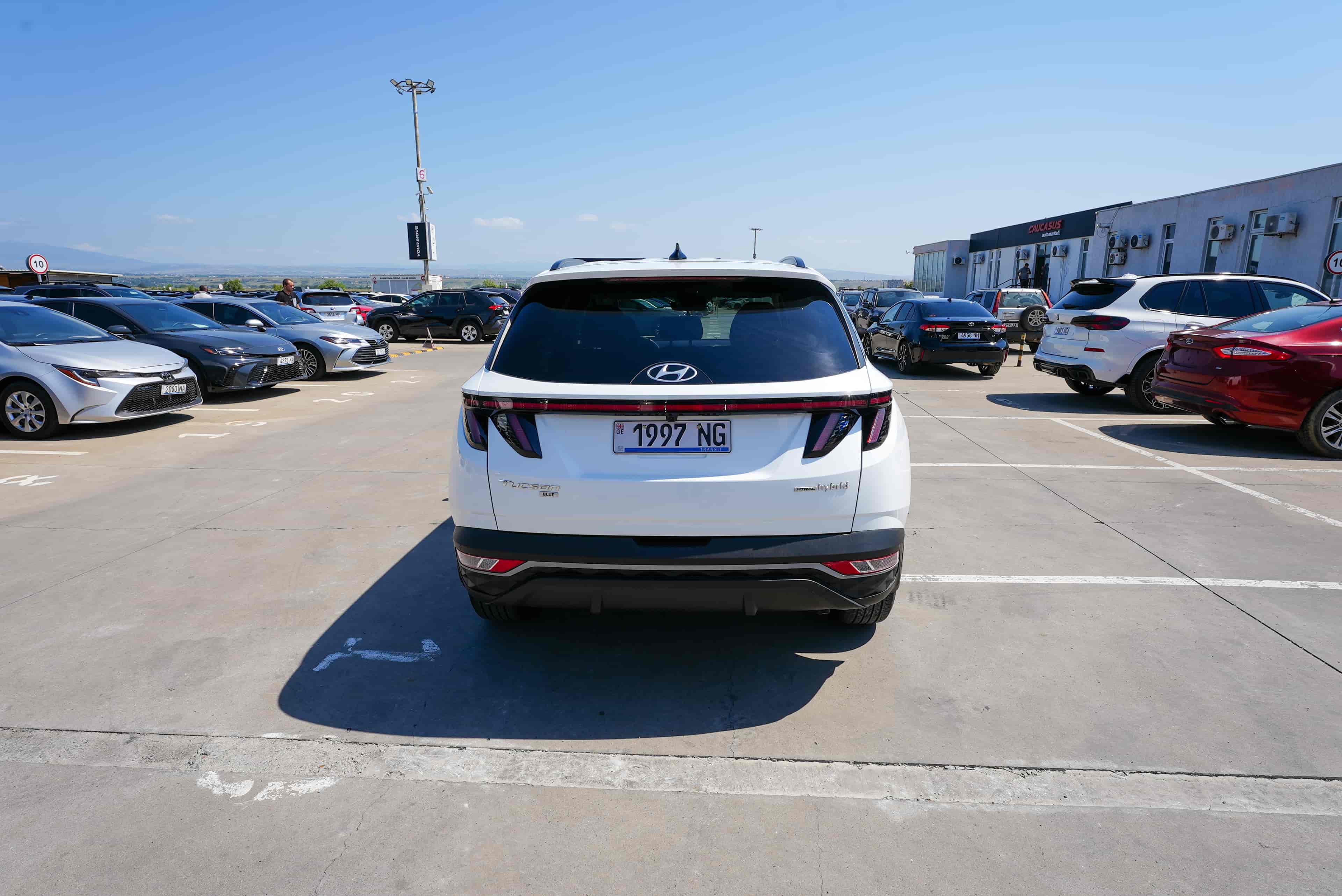 HYUNDAI Tucson - 5