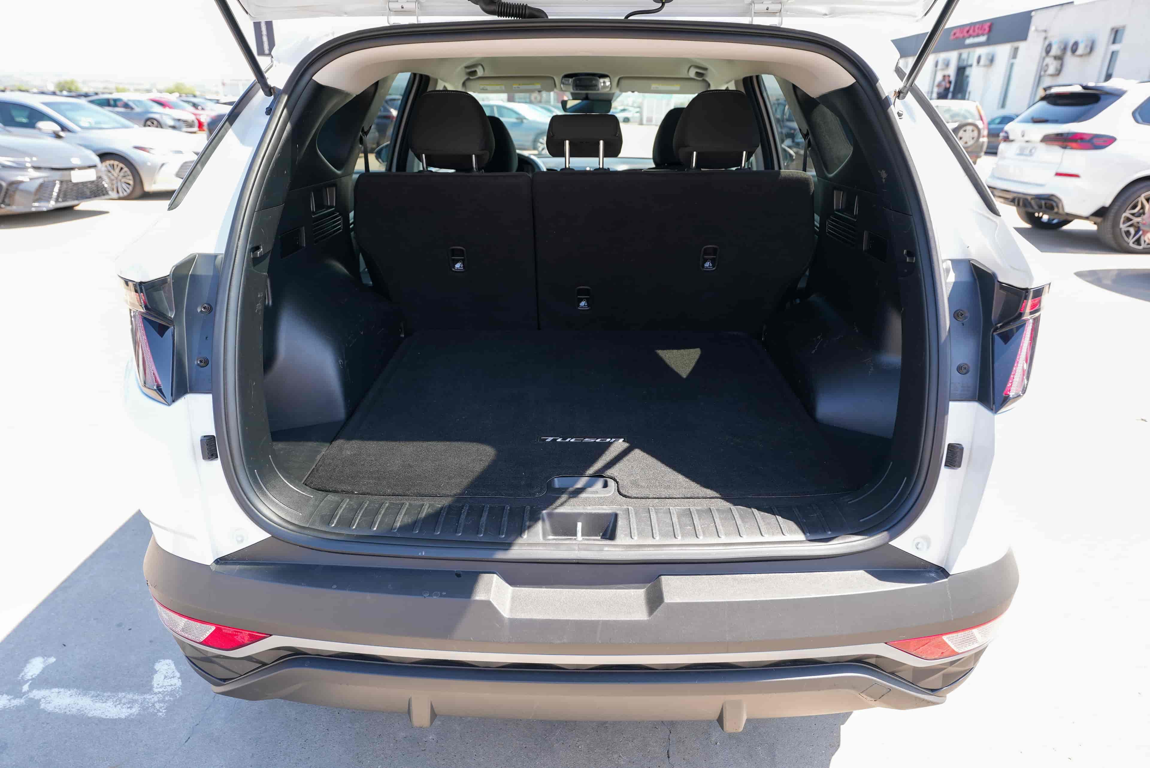 HYUNDAI Tucson - 7