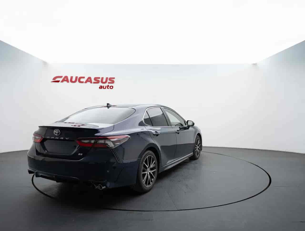 TOYOTA Camry - 4