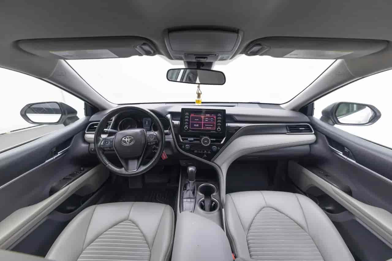 TOYOTA Camry - 8