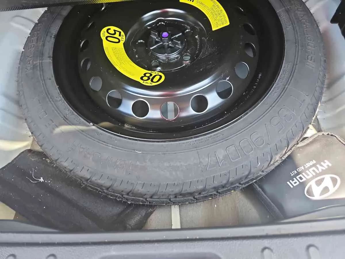 HYUNDAI Tucson - 8