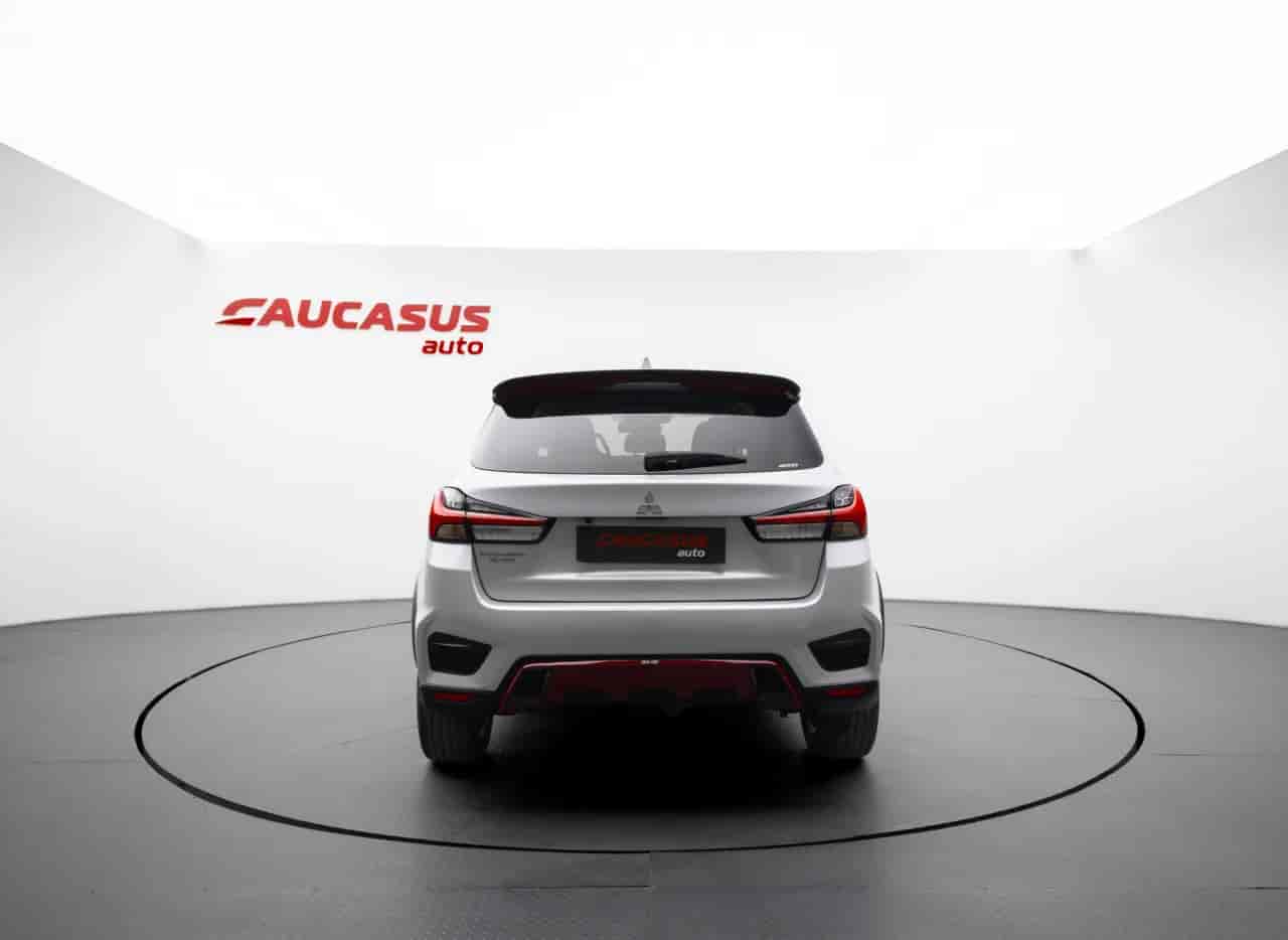 MITSUBISHI Outlander - 5