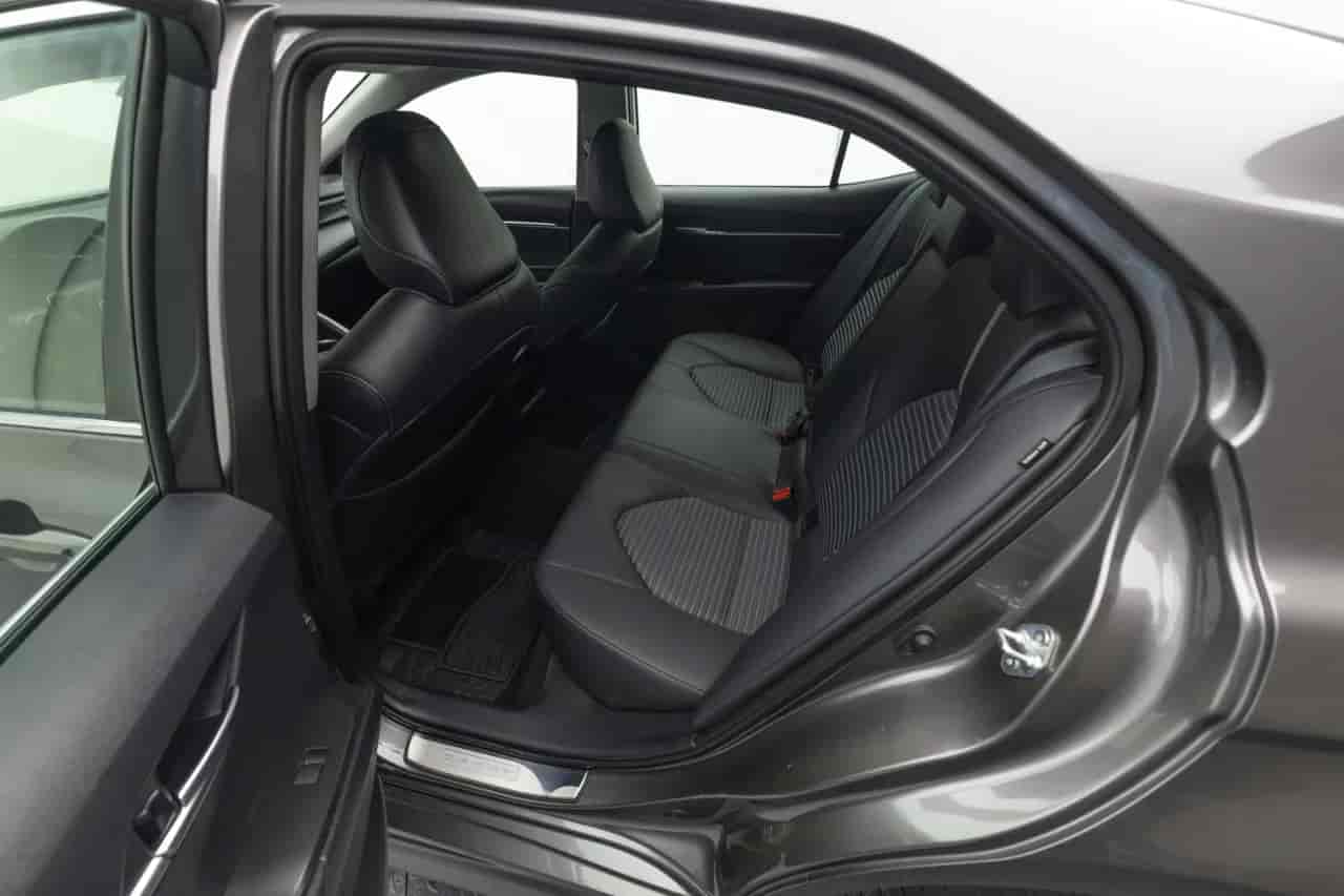 TOYOTA Camry - 7