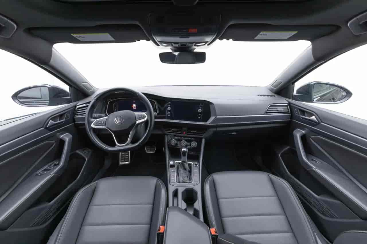 VOLKSWAGEN Jetta - 9