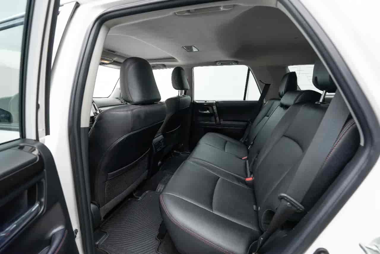 TOYOTA 4-Runner - 8