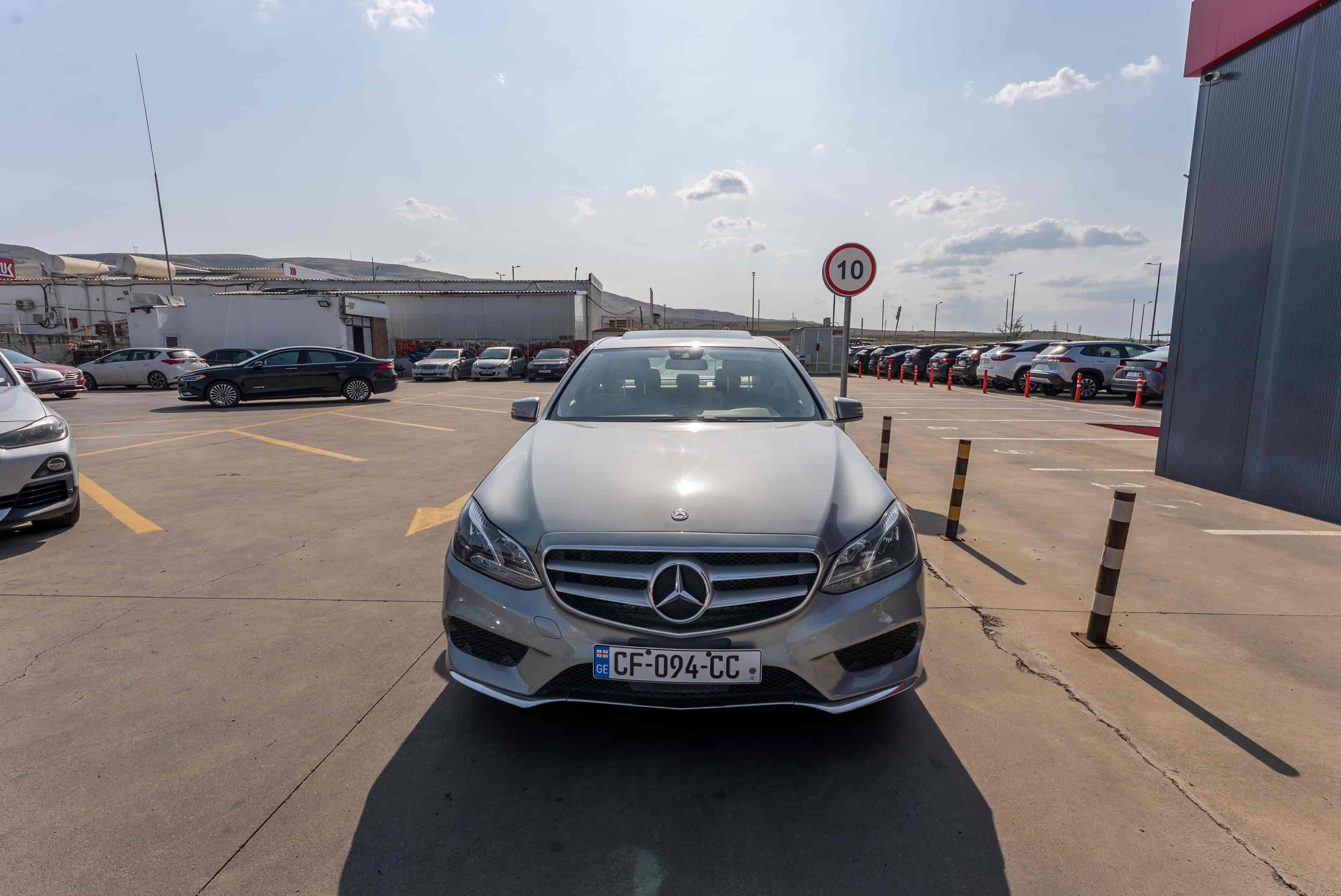 MERCEDES-BENZ E-Class - 2