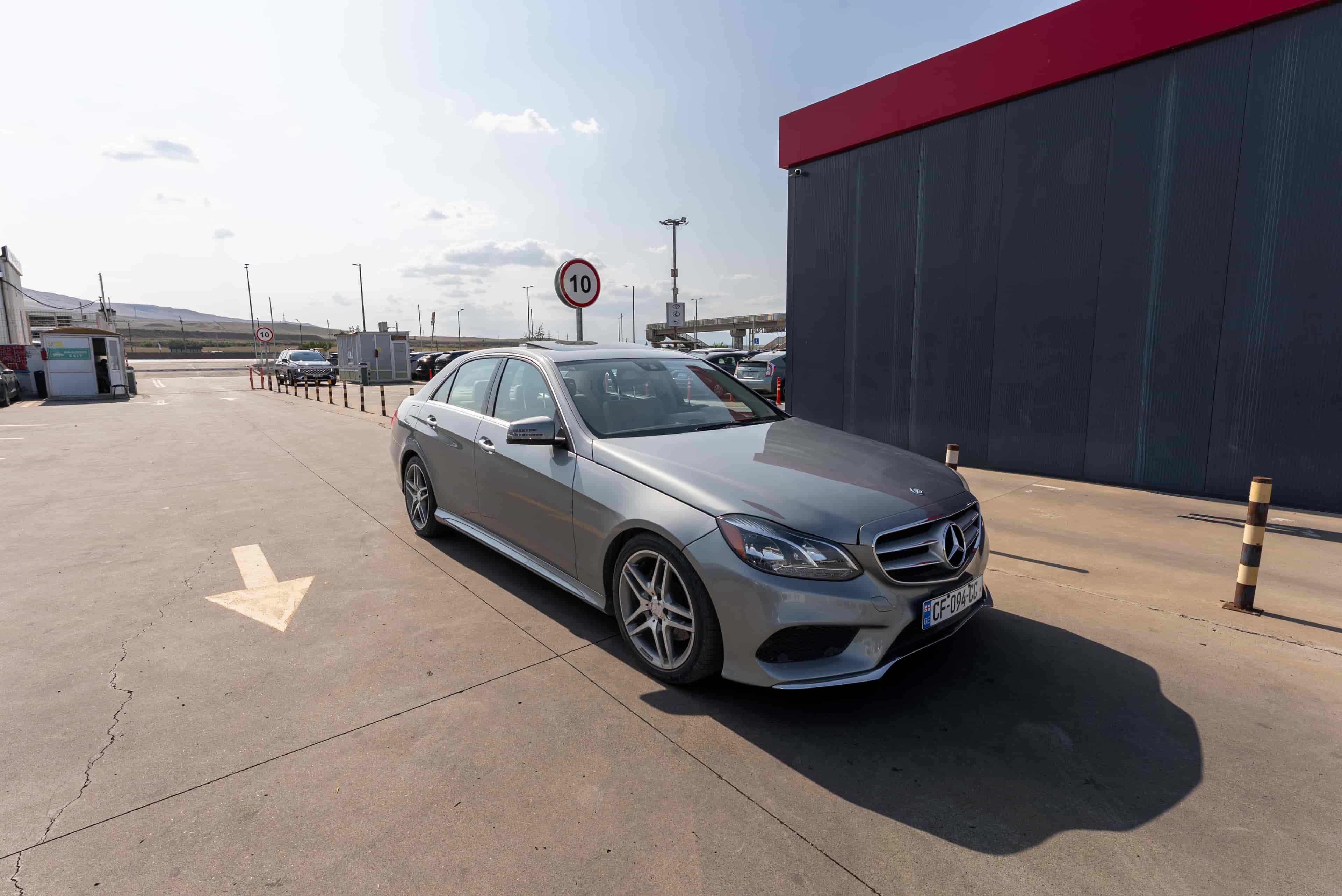 MERCEDES-BENZ E-Class - 3