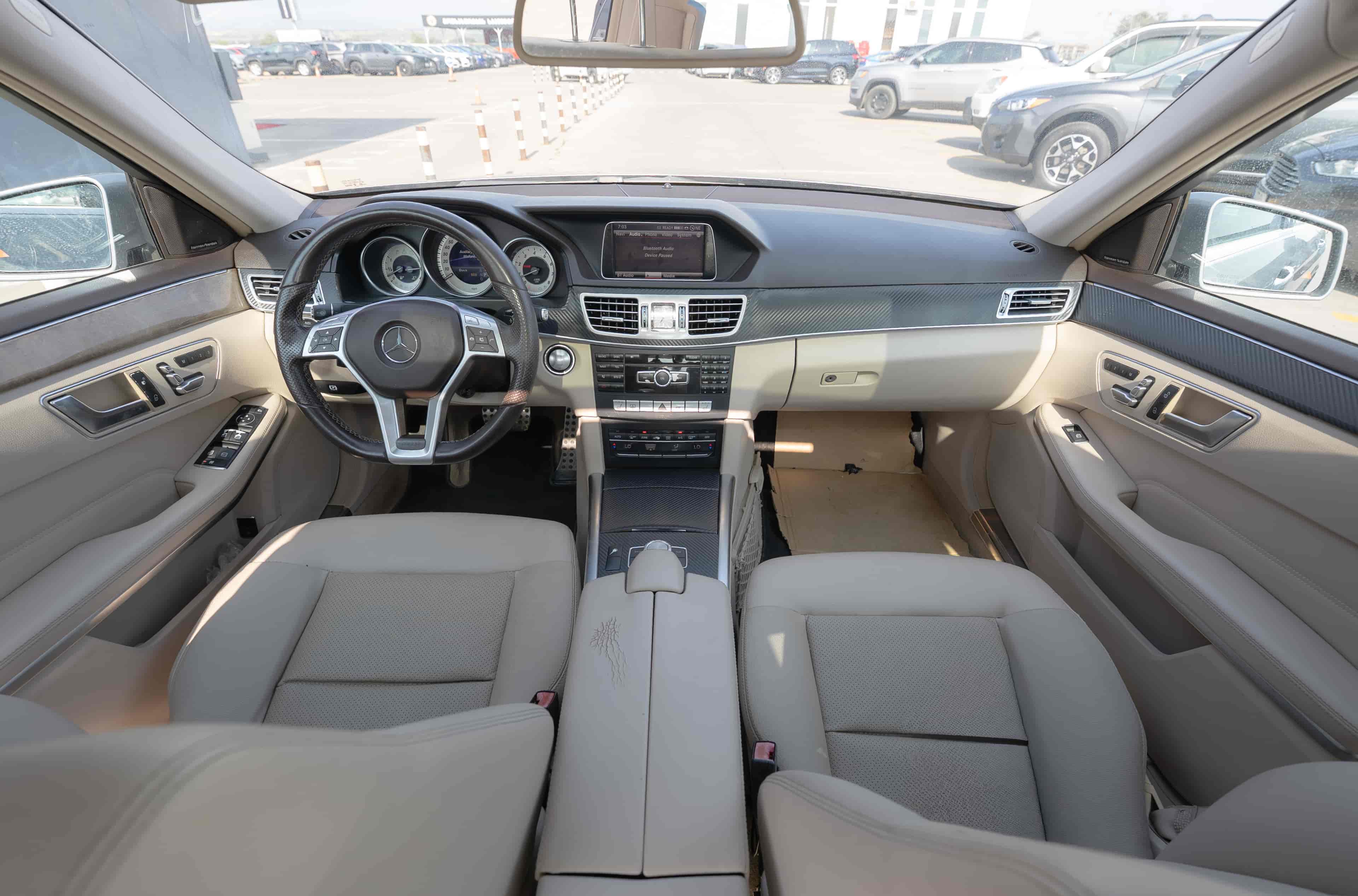 MERCEDES-BENZ E-Class - 9