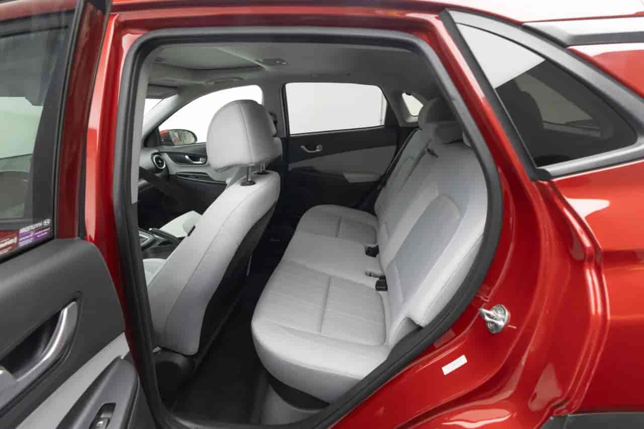 HYUNDAI Kona - 8
