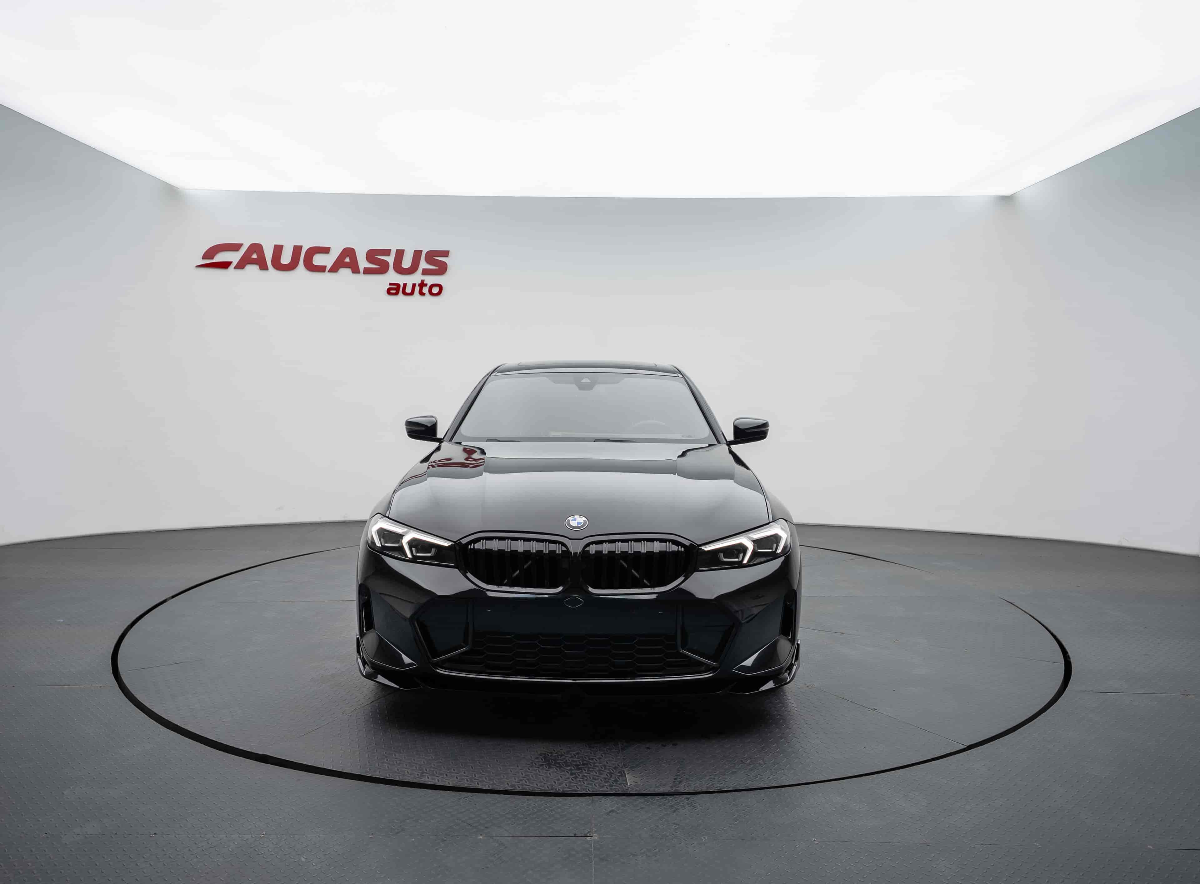 BMW 330i - 2