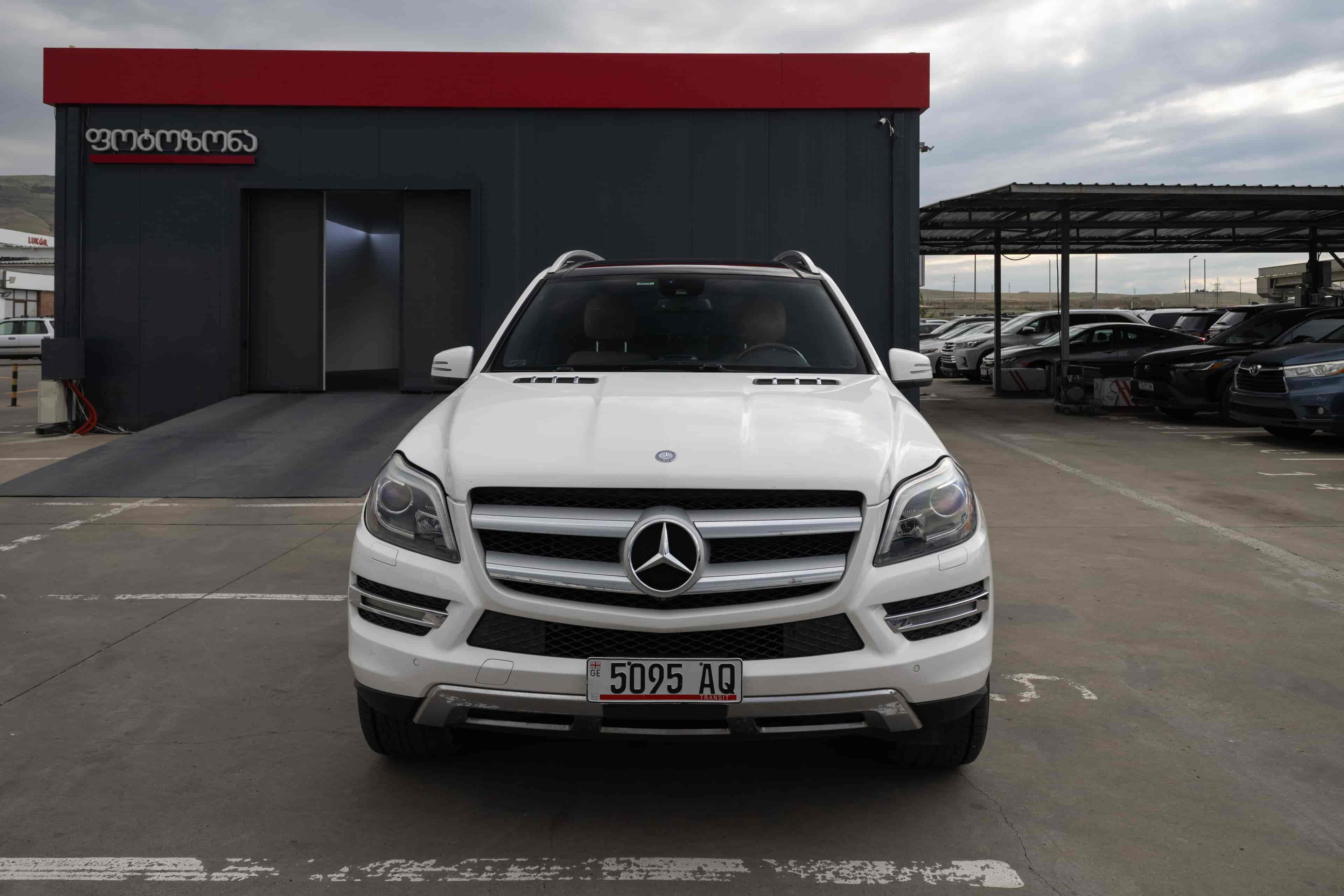 MERCEDES-BENZ 450 - 2