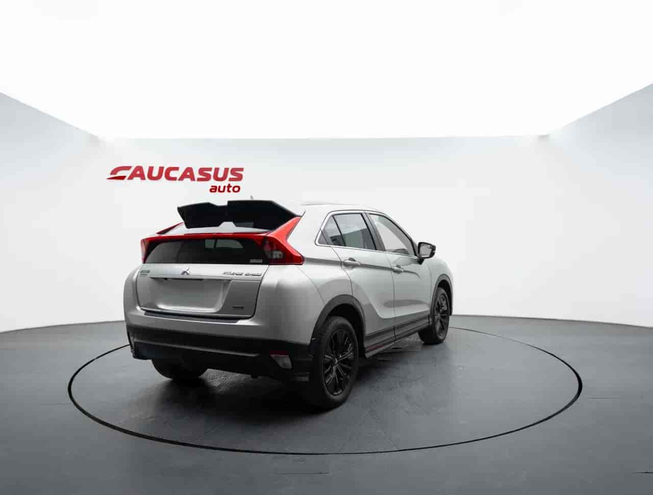 MITSUBISHI Eclipse Cross - 4