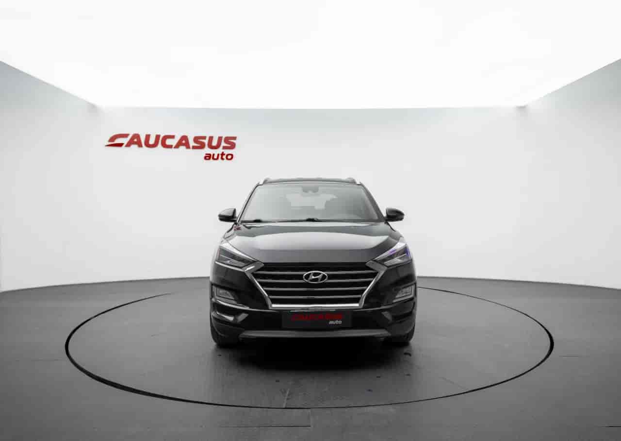 HYUNDAI Tucson - 2
