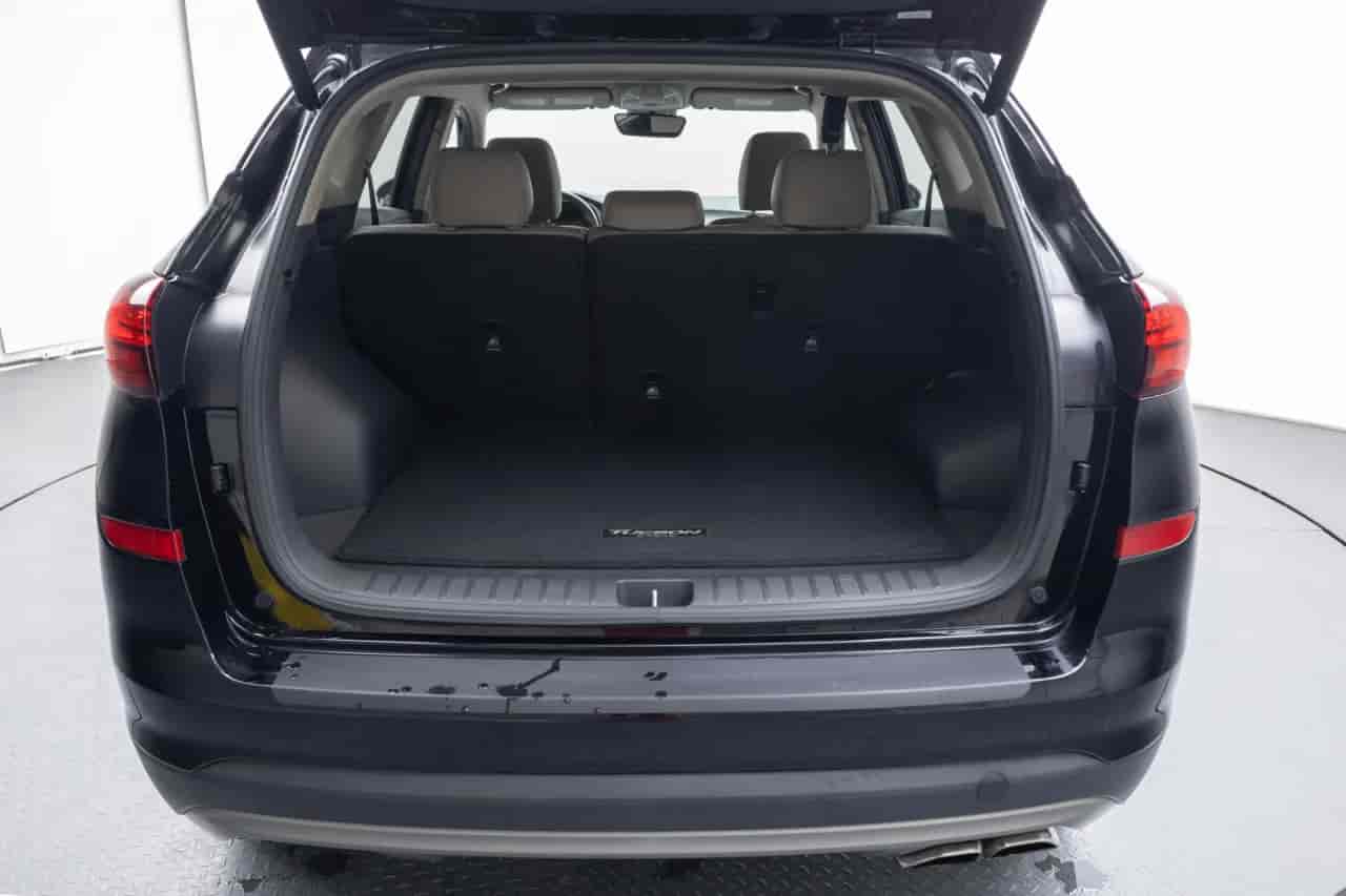 HYUNDAI Tucson - 7