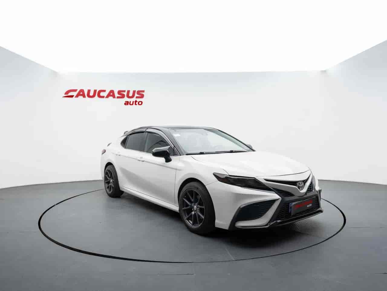 TOYOTA Camry - 3