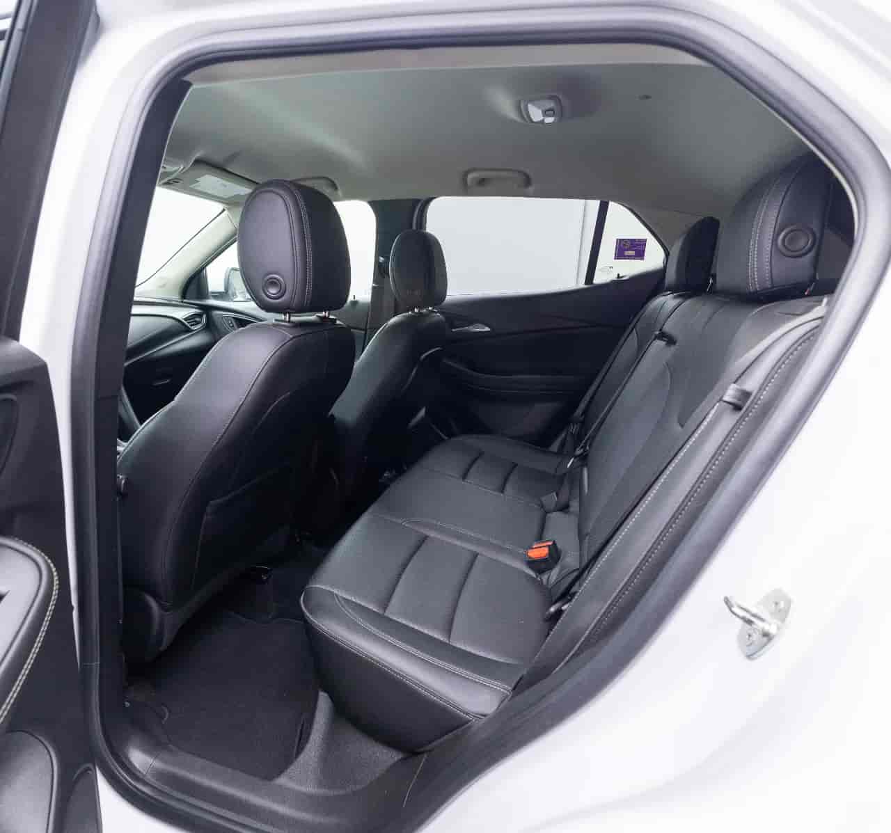BUICK Encore GX - 8