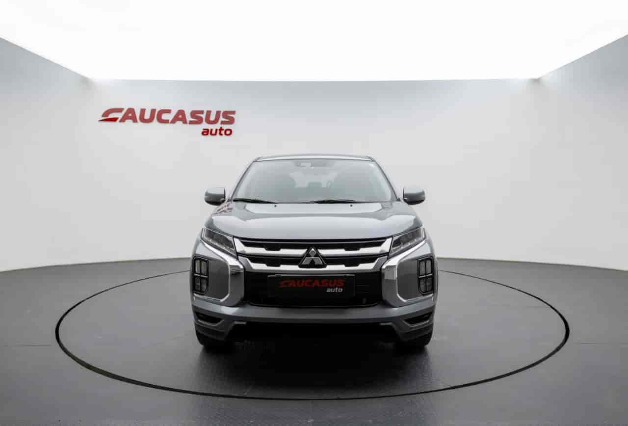 MITSUBISHI Outlander Sport - 2