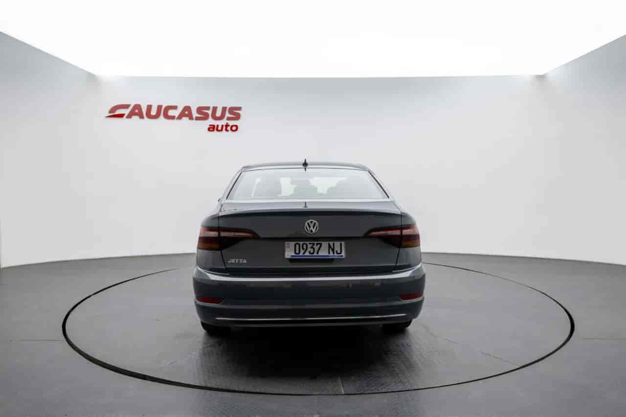 VOLKSWAGEN Jetta - 5