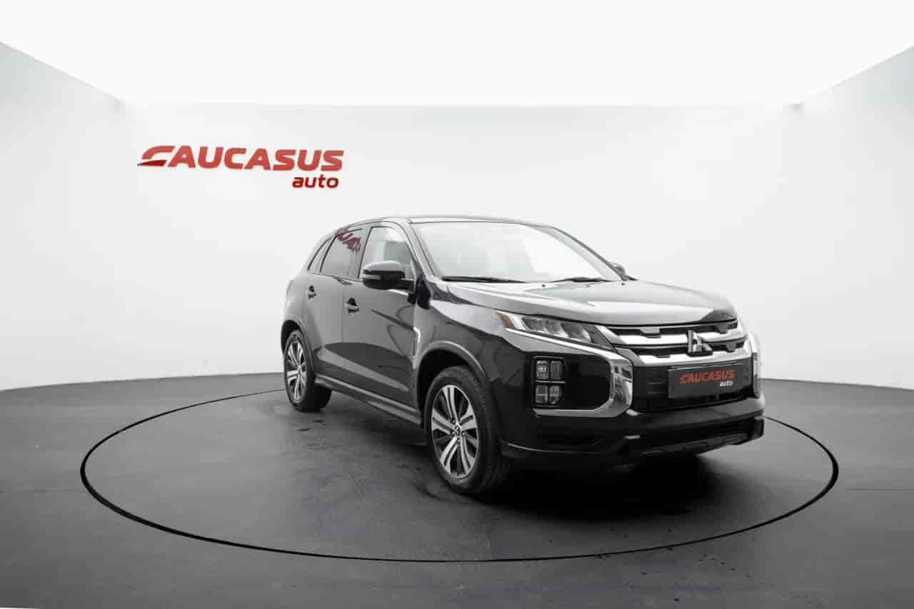 MITSUBISHI Outlander - 3