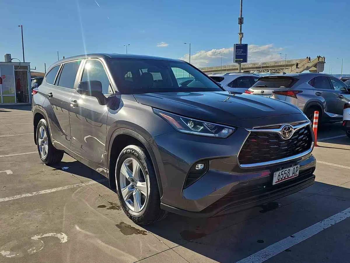 TOYOTA Highlander - 3