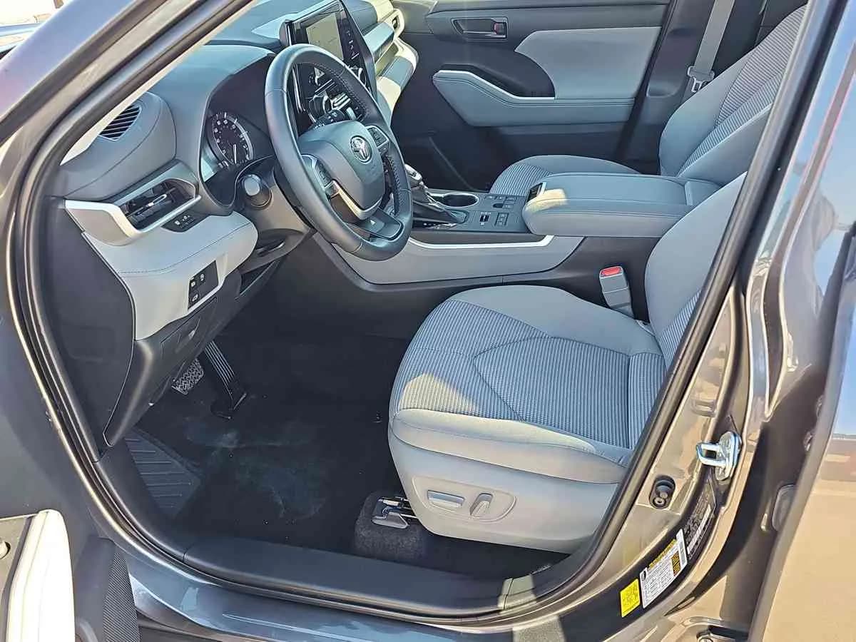 TOYOTA Highlander - 9