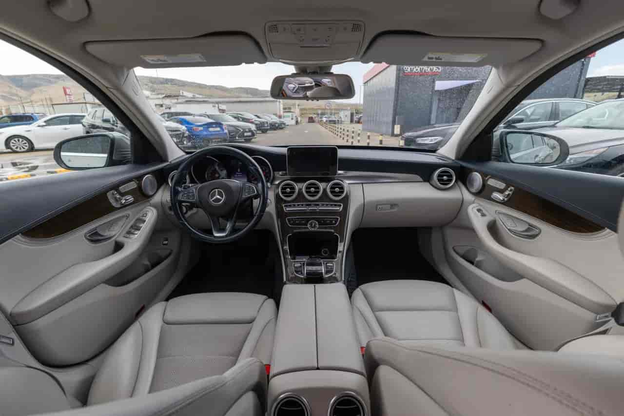 MERCEDES-BENZ C-Class - 9