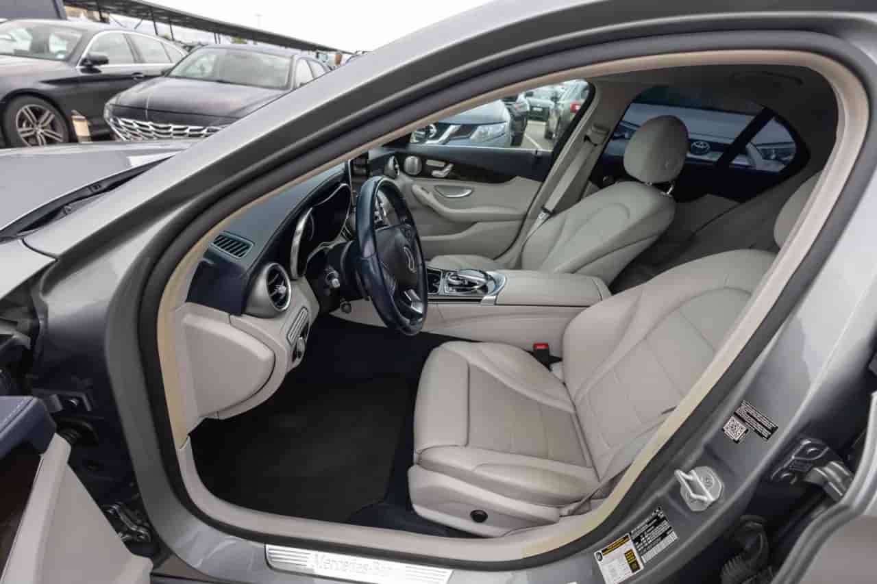 MERCEDES-BENZ C-Class - 10