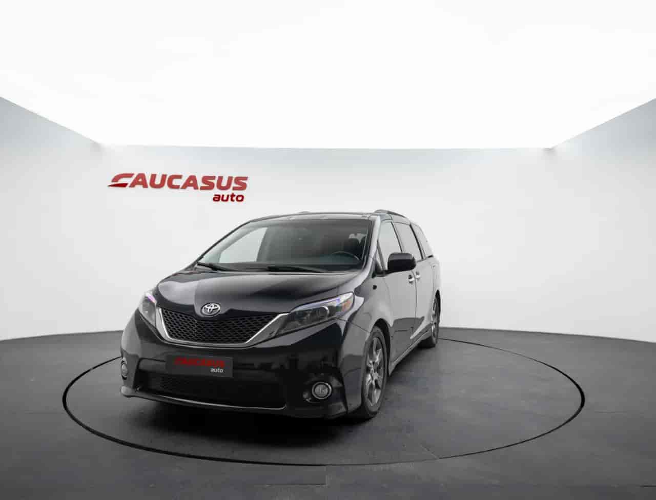 TOYOTA Sienna - 1