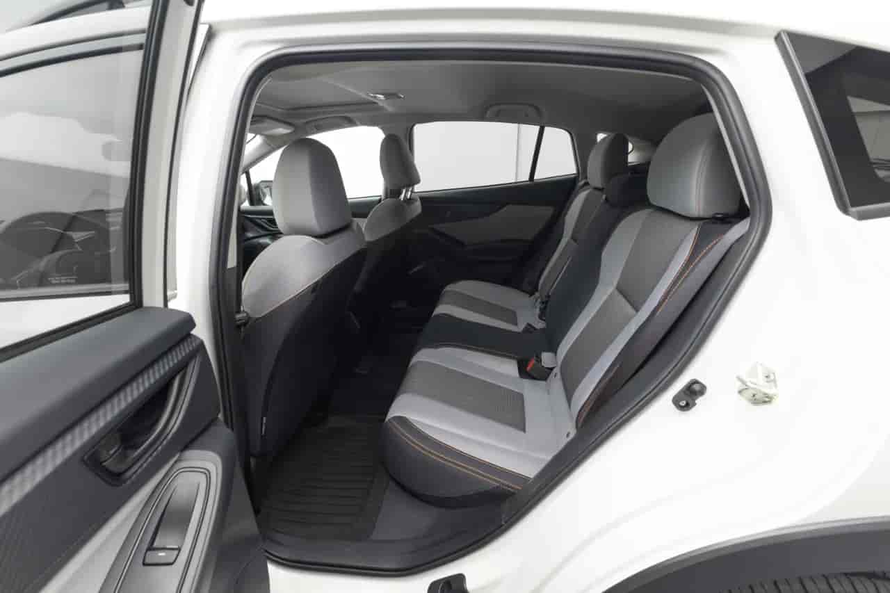 SUBARU Crosstrek - 8