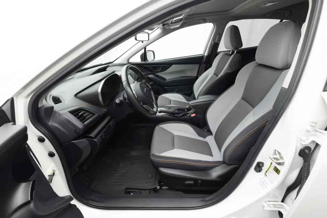 SUBARU Crosstrek - 10