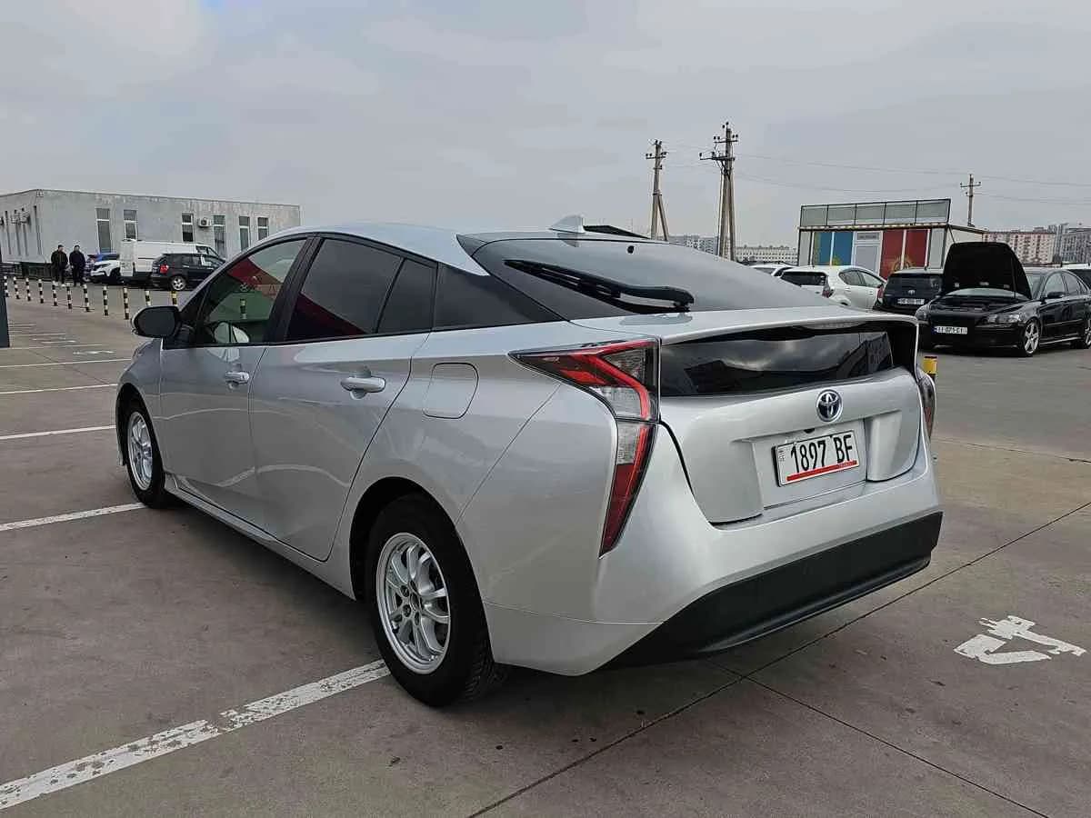TOYOTA Prius - 6