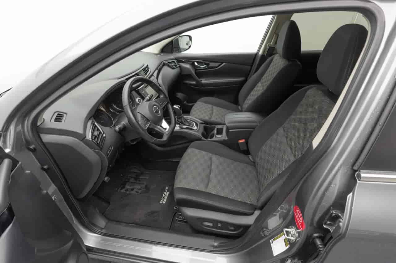 NISSAN Rogue Sport - 10