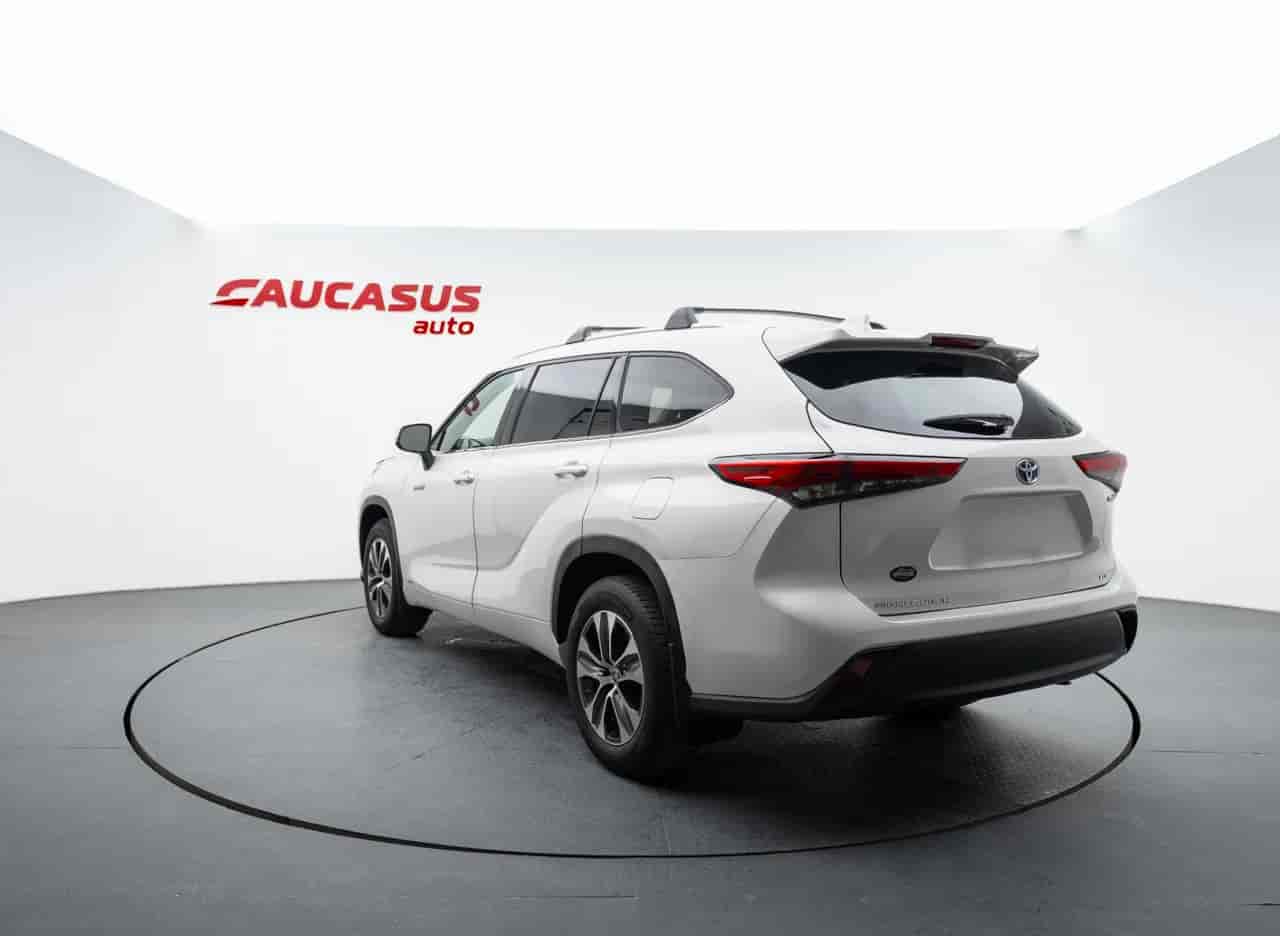 TOYOTA Highlander - 6