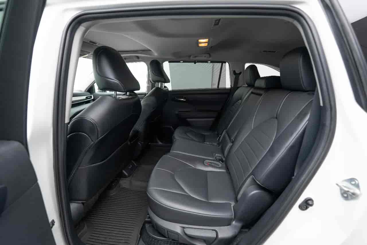 TOYOTA Highlander - 8