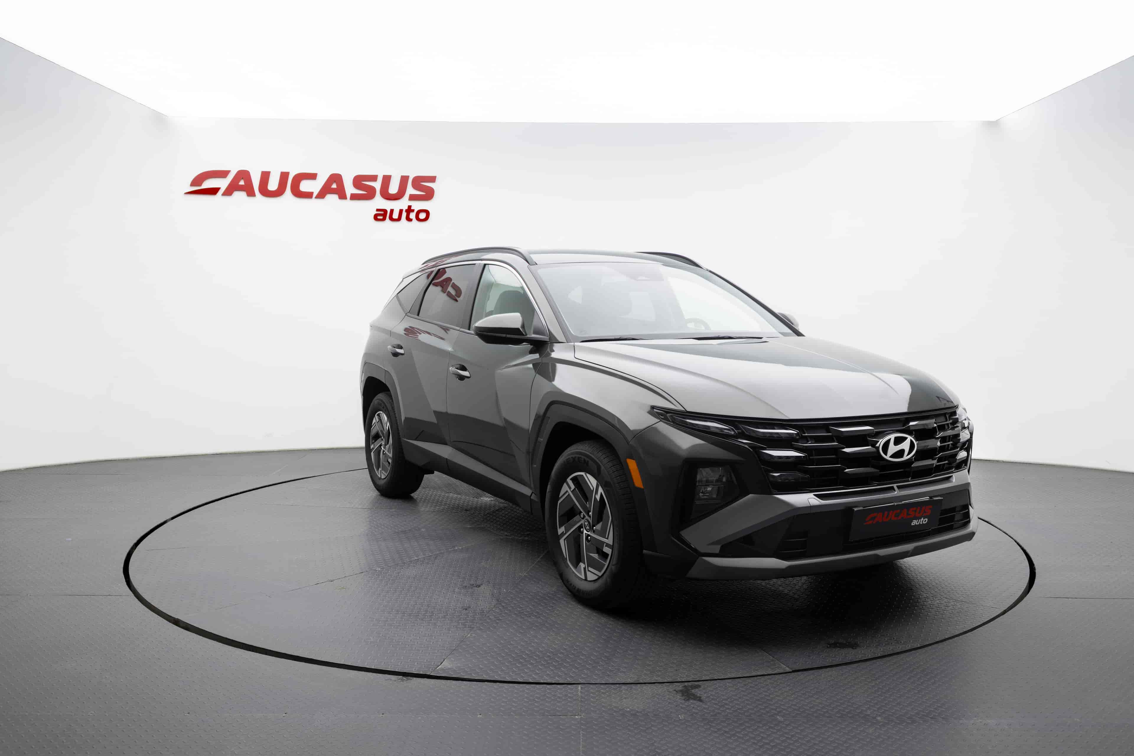 HYUNDAI Tucson - 3