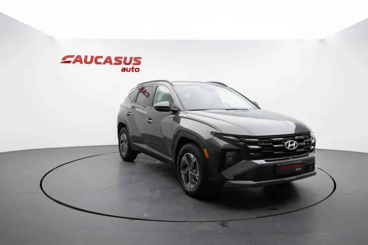 HYUNDAI Tucson - 3