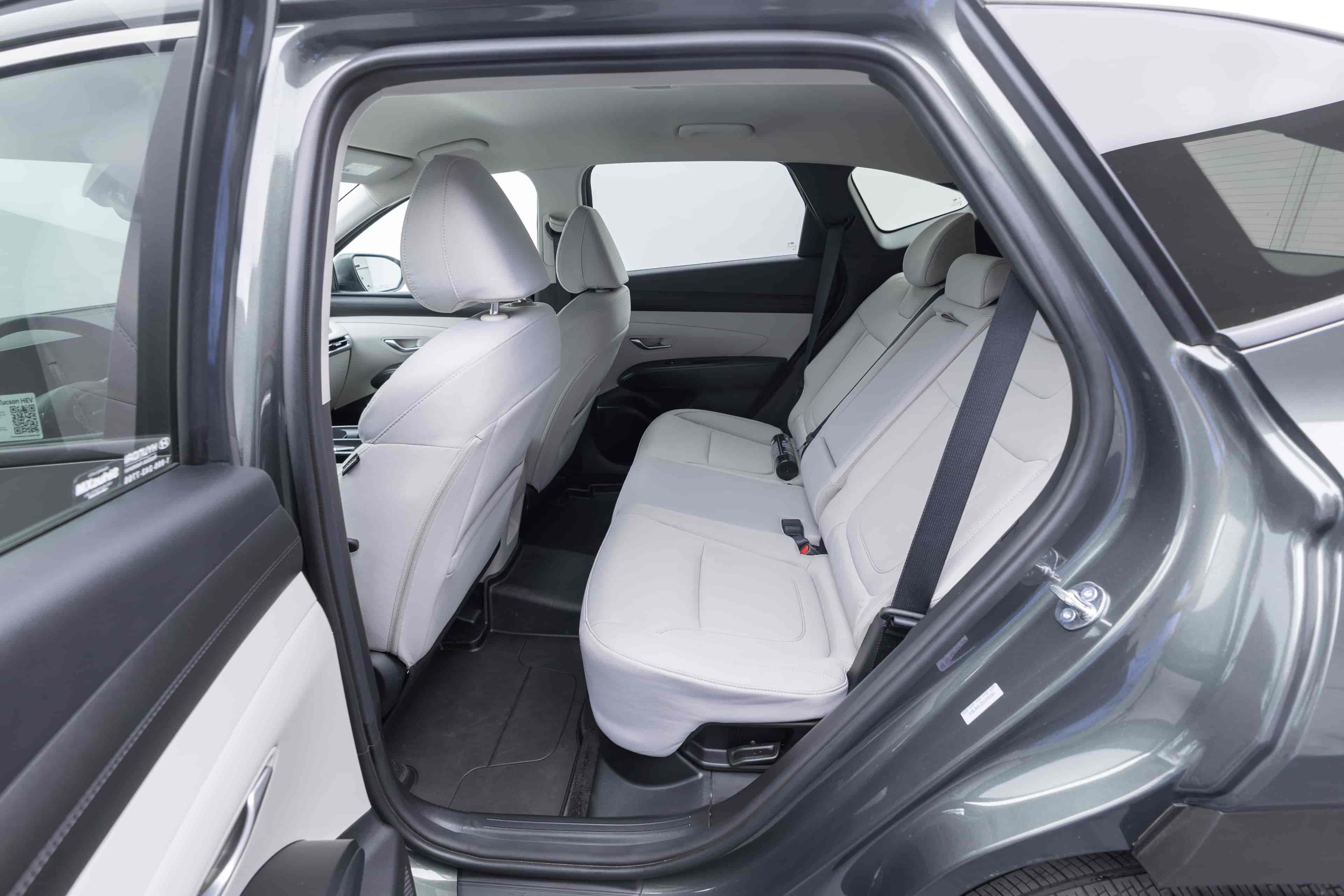 HYUNDAI Tucson - 8