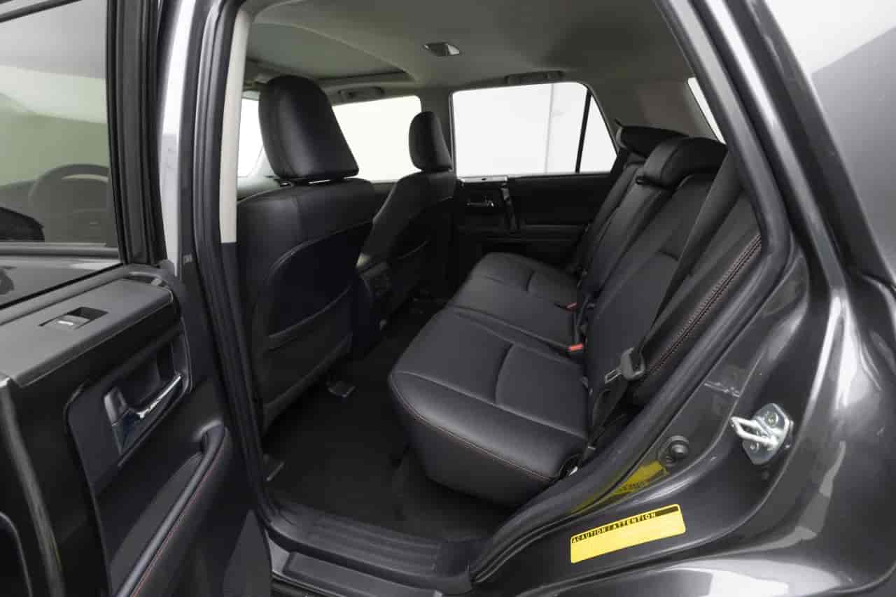 TOYOTA 4Runner - 7